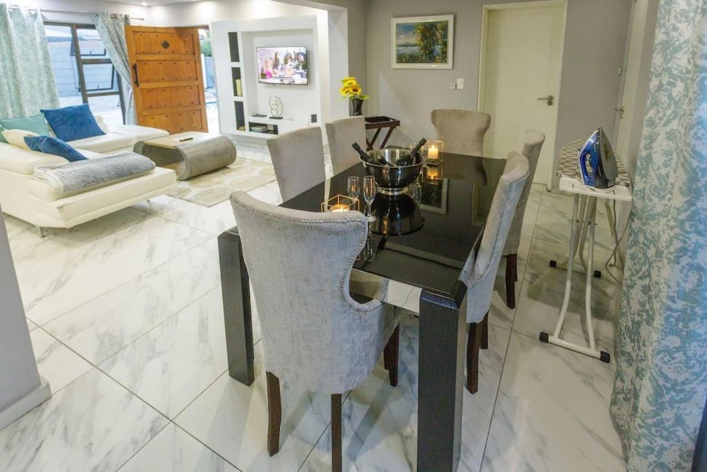 Cozier Glitz Villa Cape Town Dış mekan fotoğraf