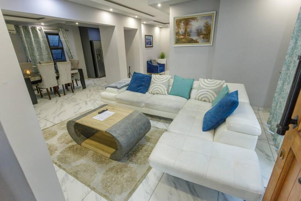Cozier Glitz Villa Cape Town Dış mekan fotoğraf